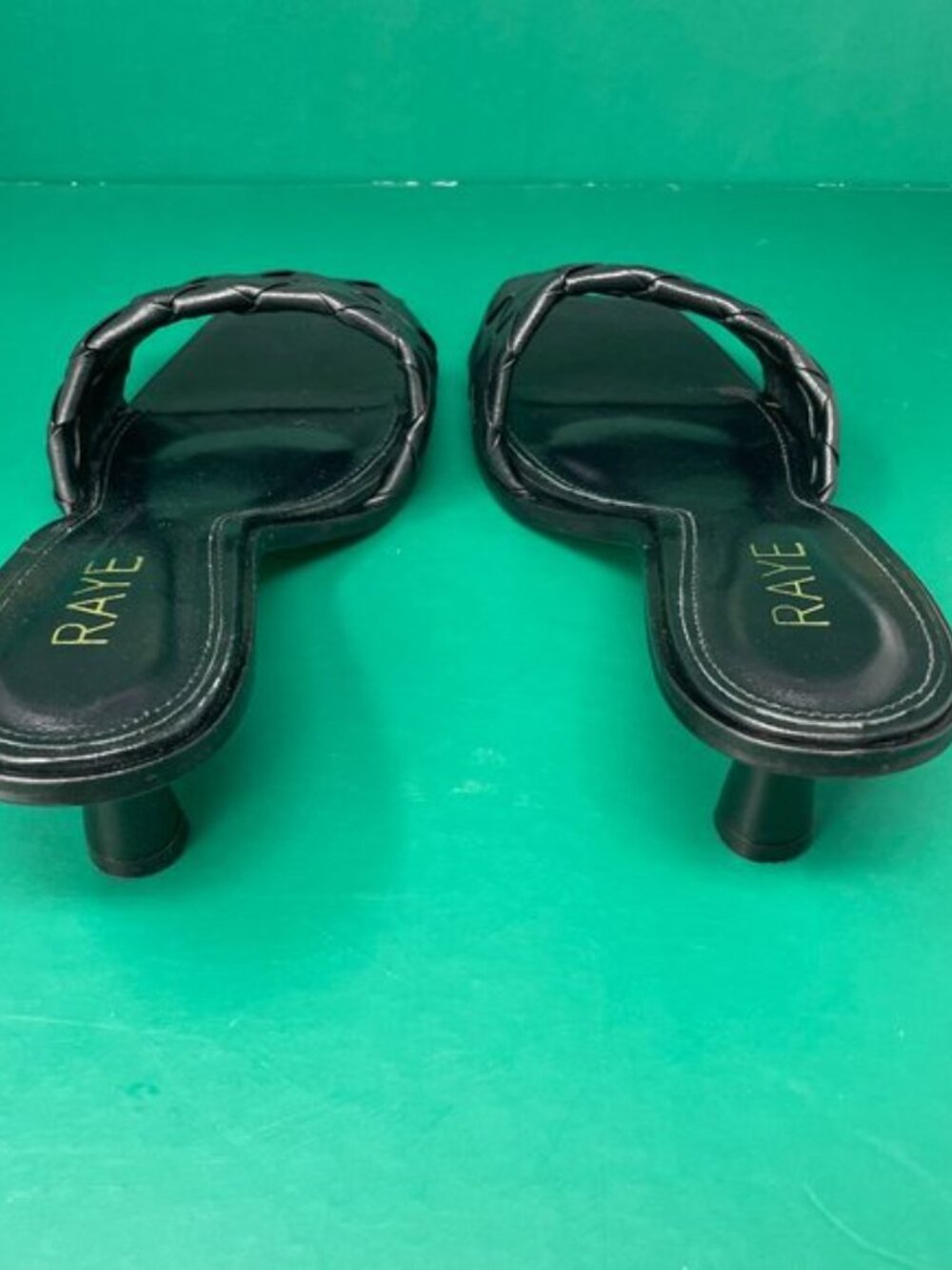 Raye | SANTOS HEEL - Picture 3 of 5